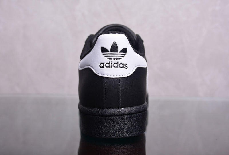 Adidas Superstar Core Black Cloud White Gold