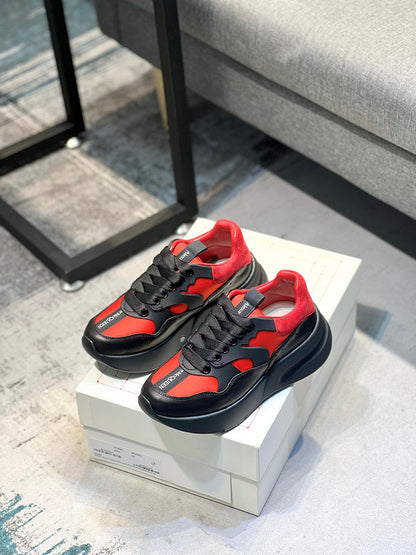 Alexander McQueen Oversized Runner Black Red