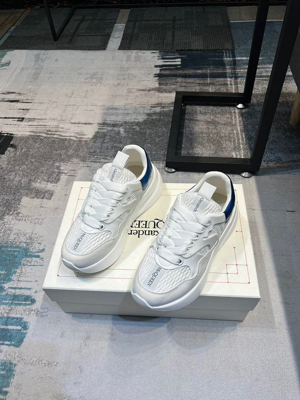 Alexander McQueen Oversized Runner White Blue