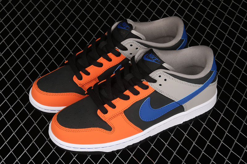 Nike Dunk Low EMB NBA 75th Anniversary Knicks