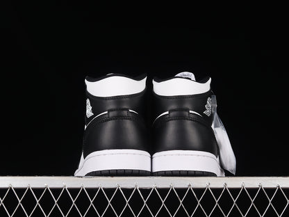 Jordan 1 Mid Black White Panda