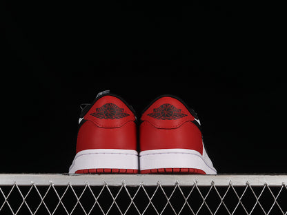 Jordan 1 Retro Low Black Toe