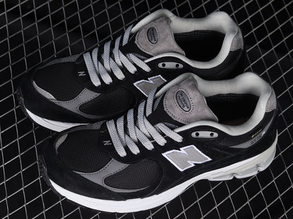 New Balance 2002R Gore-Tex Black Castlerock