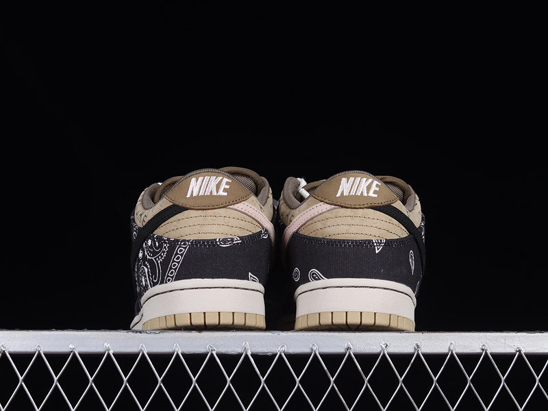 Nike SB Dunk Low Travis Scott