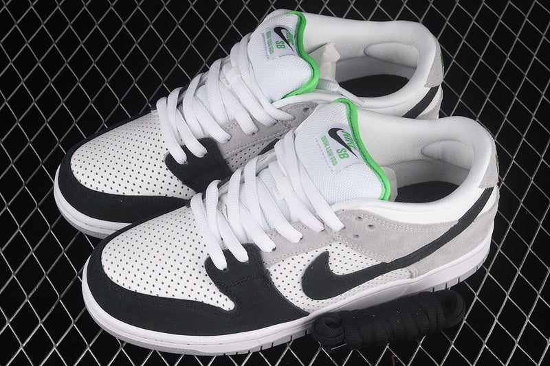 Nike SB Dunk Low Chloropyll