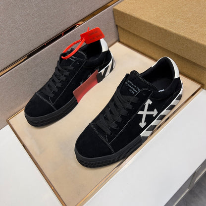 OFF-WHITE Vulc Low Black White