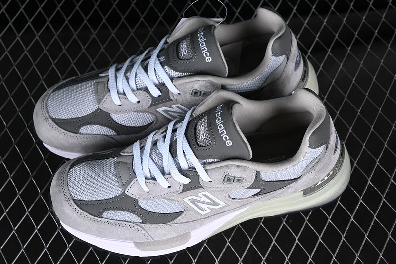 New Balance 992 Grey