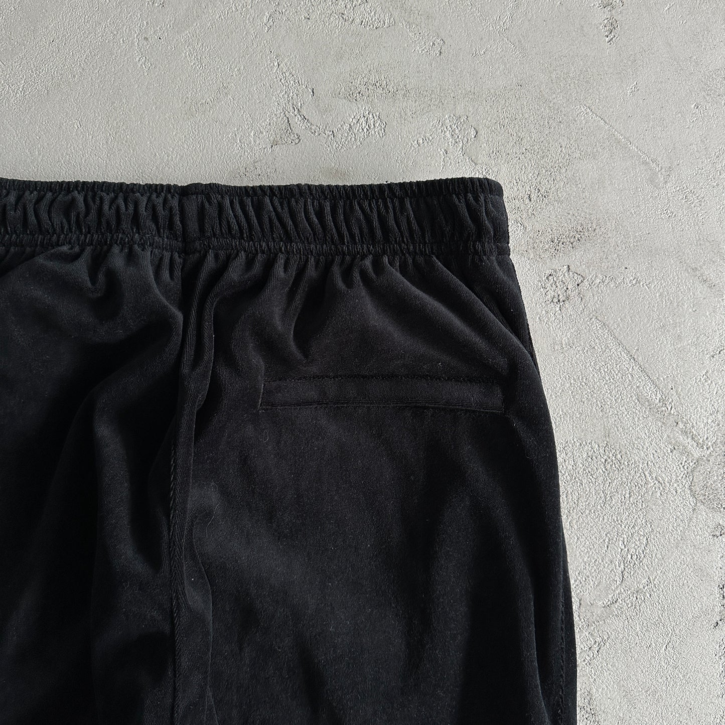 Corteiz VVS Velour Bottoms Black