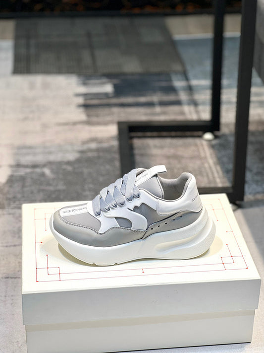 Alexander McQueen Oversized Runner White Grey