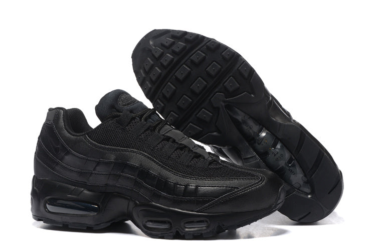 Nike Air Max 95 Essential Triple Black