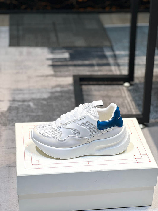 Alexander McQueen Oversized Runner White Blue