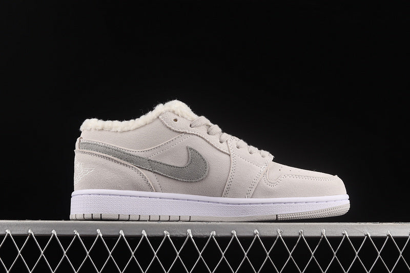 Jordan 1 Retro Low Sherpa Fleece