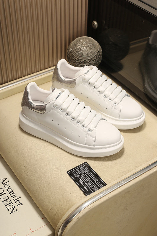 Alexander McQueen Oversized White Silver Croco