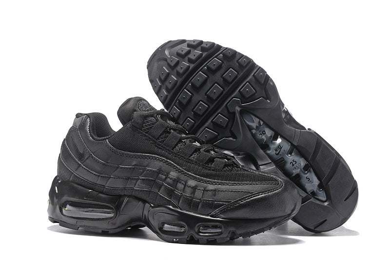 Nike Air Max 95 Triple Black