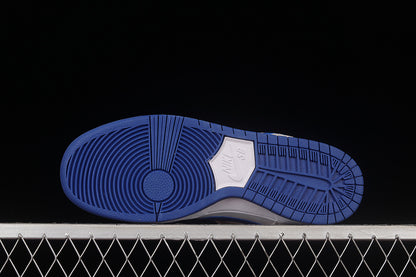 Nike SB Dunk Low Matte Silver Varsity Royal