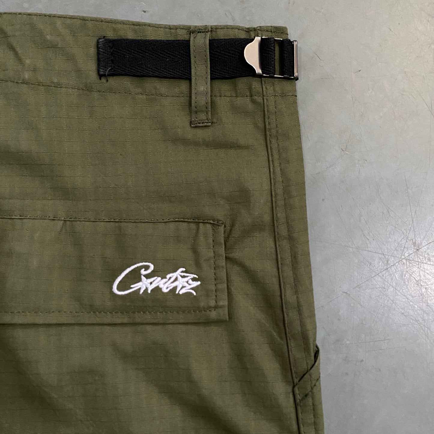 Corteiz Guerillaz 21' Cargo Shorts Khaki Green