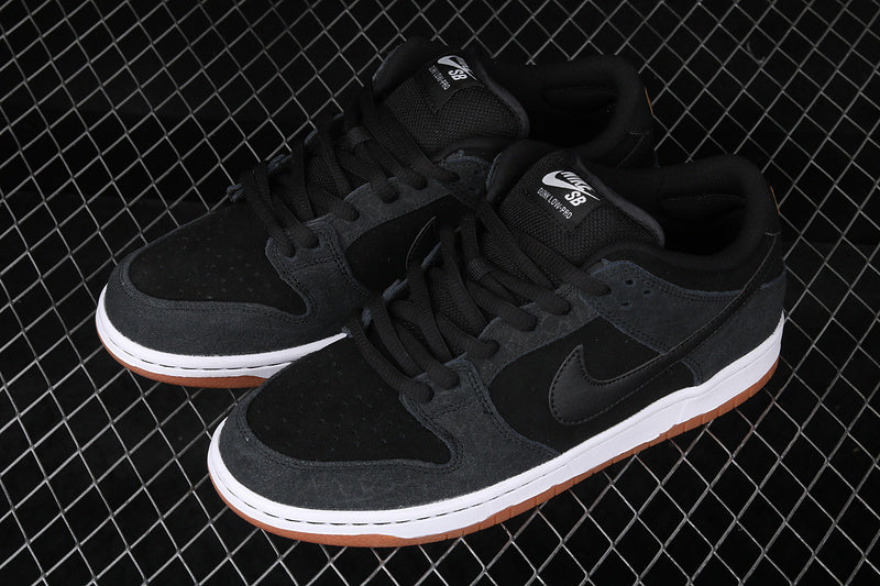 Nike SB Dunk Low Nontourage