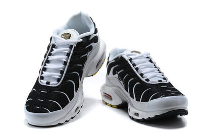 Nike Air Max Plus White Black Metallic Pewter