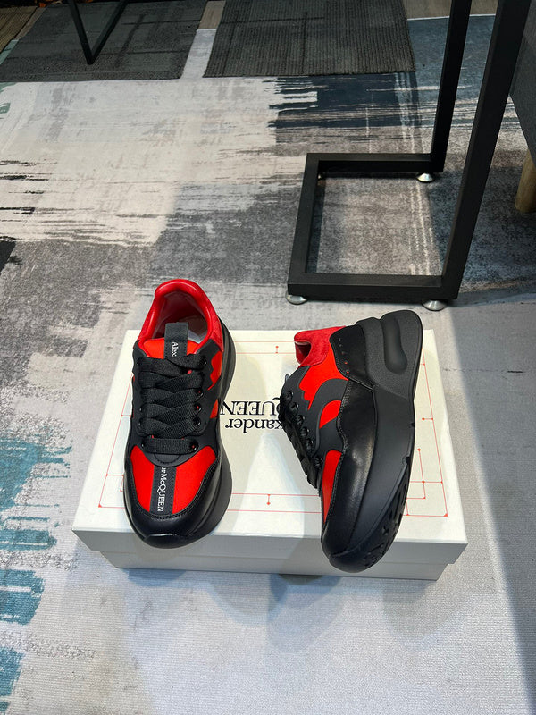 Alexander McQueen Oversized Runner Black Red