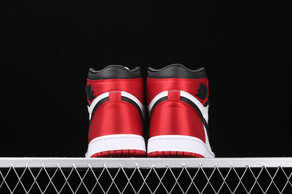 Jordan 1 Retro High Satin Black Toe