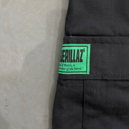 Corteiz Guerillaz 21' Cargo Shorts Black Green