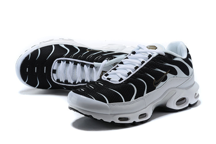 Nike Air Max Plus White Black Metallic Pewter