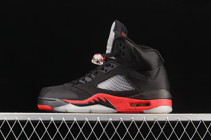 Jordan 5 Retro Satin Bred