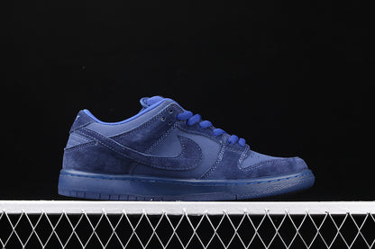 Nike SB Dunk Low Blue Moon