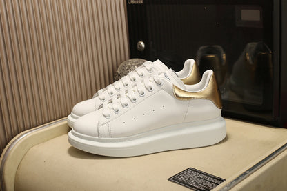 Alexander McQueen Oversized Light Gold