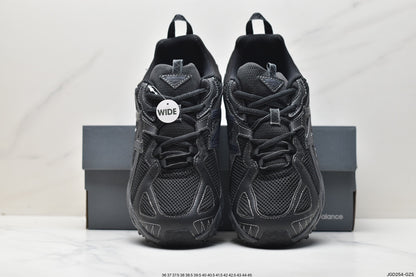 New Balance 610 Black Phantom