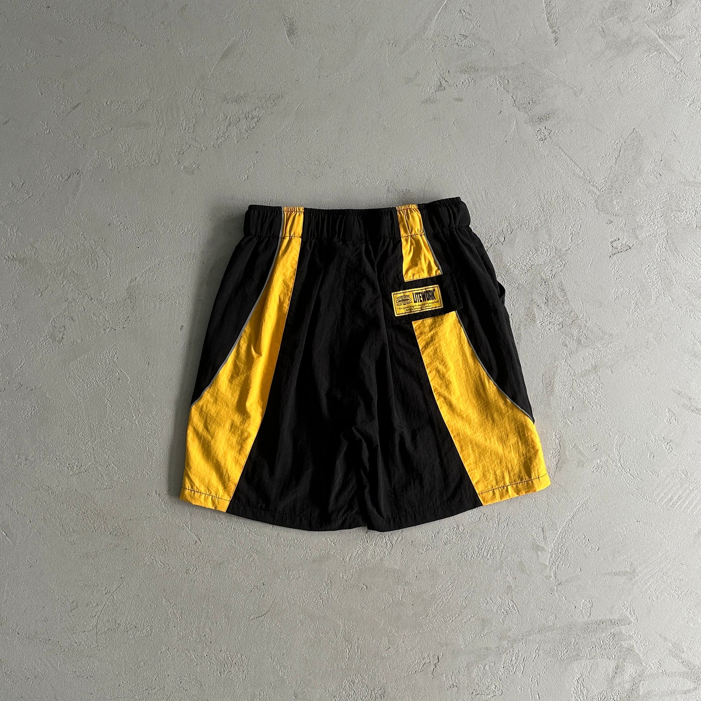 Corteiz Spring Shorts Black Yellow