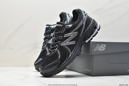 New Balance 860v2 Black Silver