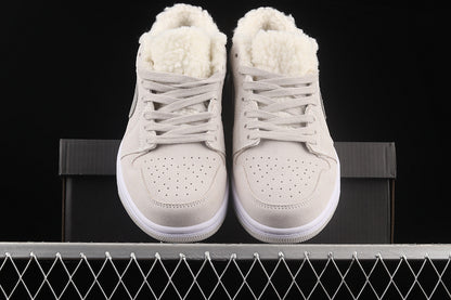 Jordan 1 Retro Low Sherpa Fleece