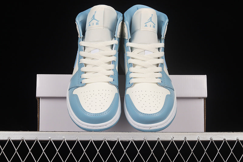 Jordan 1 Mid UNC